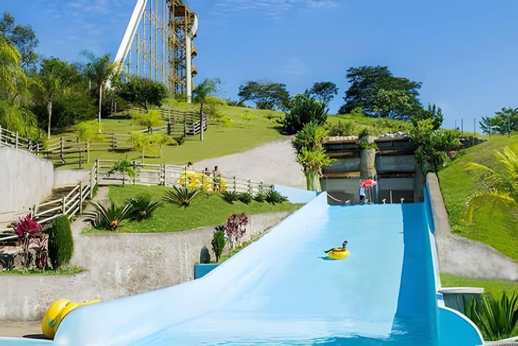 Aconchegante Flat B308 - Refugio No Aldeia Das Aguas Барра-ду-Пираи Экстерьер фото